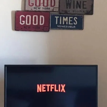 L'attico Del Centro Tra Il Petruzzelli Ed Il Mare Апартаменты