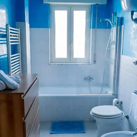 L'attico Del Centro Tra Il Petruzzelli Ed Il Mare 아파트 *